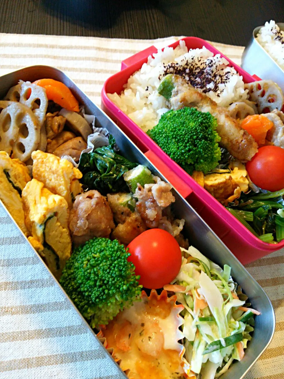 Snapdishの料理写真:12月8日(火)お弁当 #肉巻き #煮物 弁当|Miho Matsuoさん