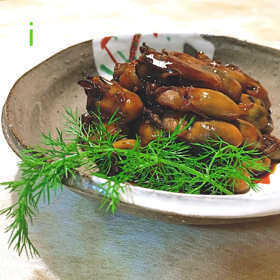 ゆっこさんの料理 牡蠣の佃煮♪ 【 Boiled oyster in soy sauce】|izoomさん