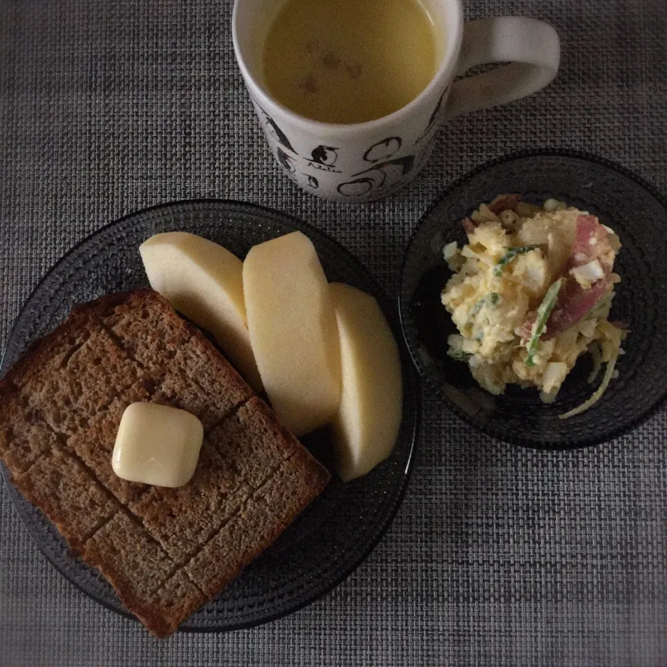 今日の朝ごはん|ぺんぎんさん