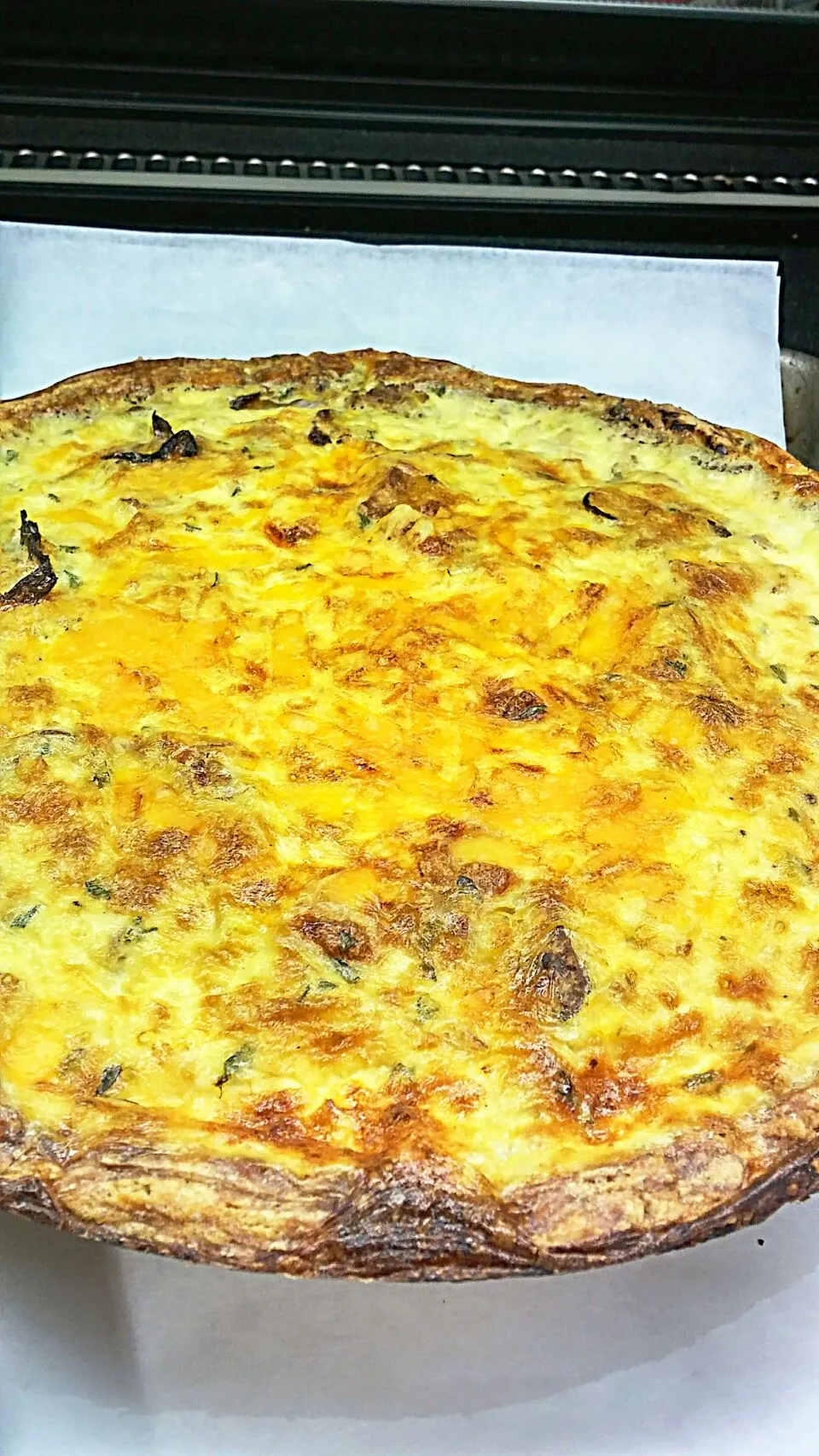 Spinach and cheese quicbe #commonsage #yummy #delish #quiche #spinach #bacon|Evangelina Guevaraさん