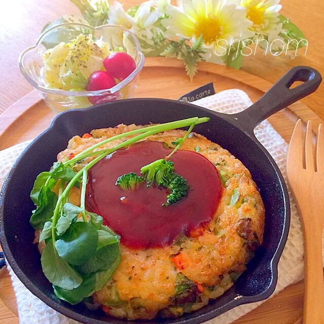 「家庭料理まさき」のお母さんごはんより♡ 野菜とごはんのお好み焼き&キャベツのあっさりサラダ|なおさん