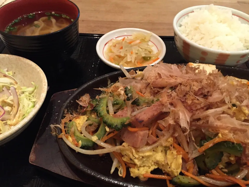 ゴーヤチャンプルー定食|まさとさん