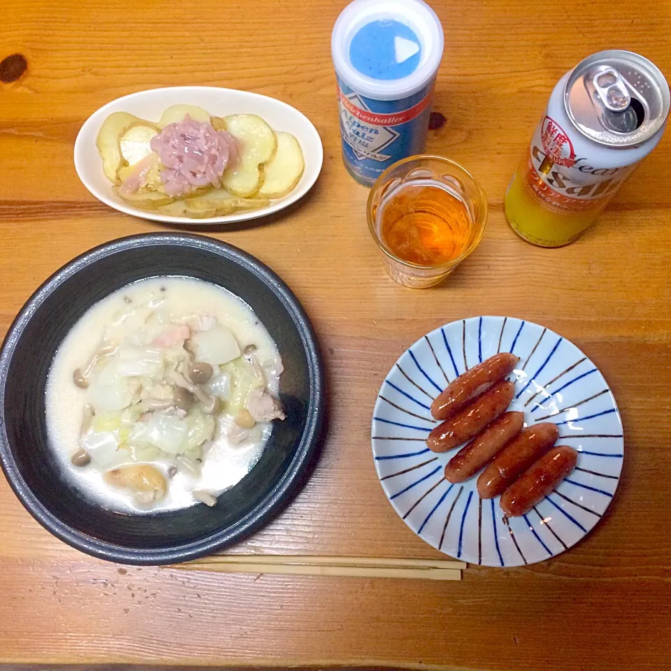 白菜と鶏肉のクリーム煮
ガーリックウィンナー
じゃがバター塩辛のせ|youさん