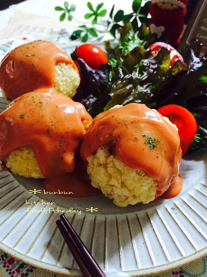 お豆腐のふわふわ〜まん丸揚げ♡オーロラソースで。|ハナたなさん