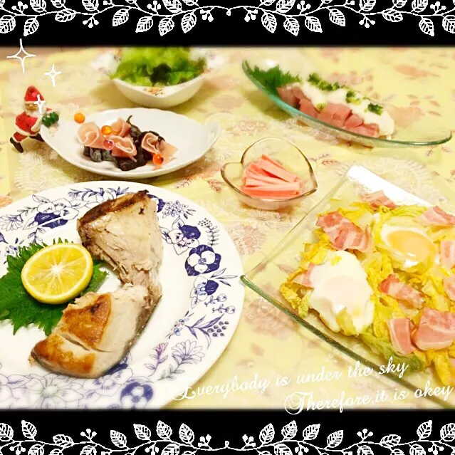 Yumiちゃんのお料理💕鰤かま塩焼き 白菜とベーコンと目玉焼き(^♡^)|桜央里さん