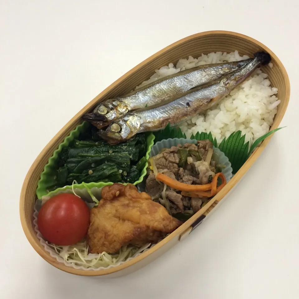 弁当（プルコギ風焼肉、ししゃも、唐揚げ、ほうれん草ゴマ和え、サラダ）|SasaMasa213さん