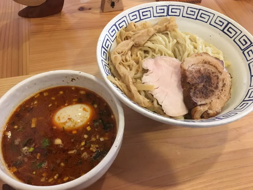 Snapdishの料理写真:特製激辛つけ麺(中盛、太麺、辛さup:ハバネロ＋5種の香辛料)|マロさん