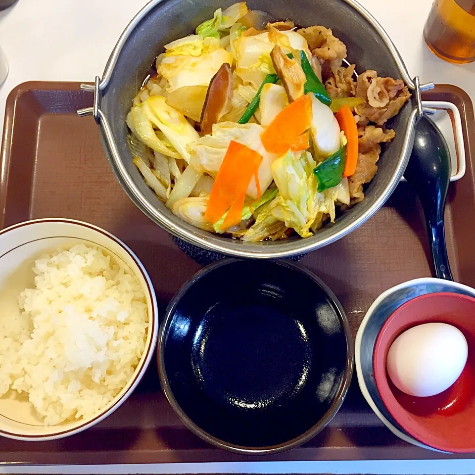 牛すき焼き鍋定食|中野忠さん