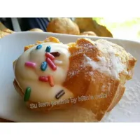 Choux with praline cream.|hienpham78さん