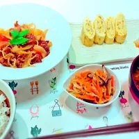 和食♪肉じゃがメインの晩御飯|やまねこさん