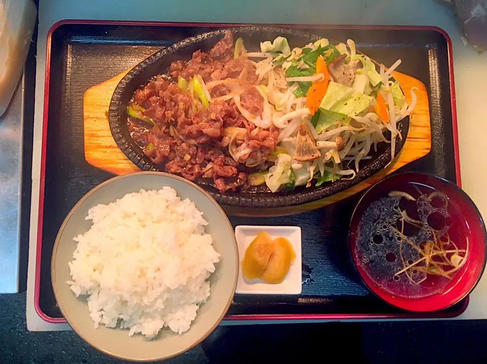 アゴ筋定食|草津の屋台　トタン家さん