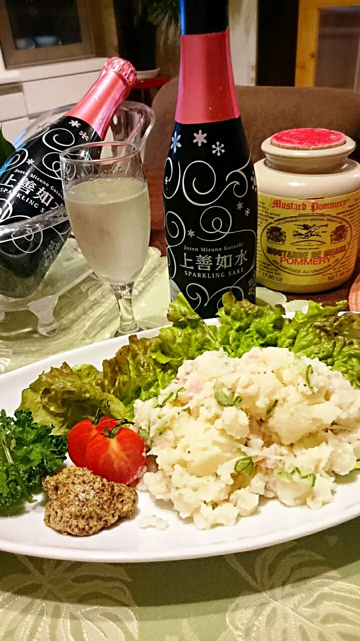 ノンマヨネーズのヘルシーポテトサラダ🍴上善如水スパークリング🍷白瀧さんありがとー😉👍🎶|ナムナムさん