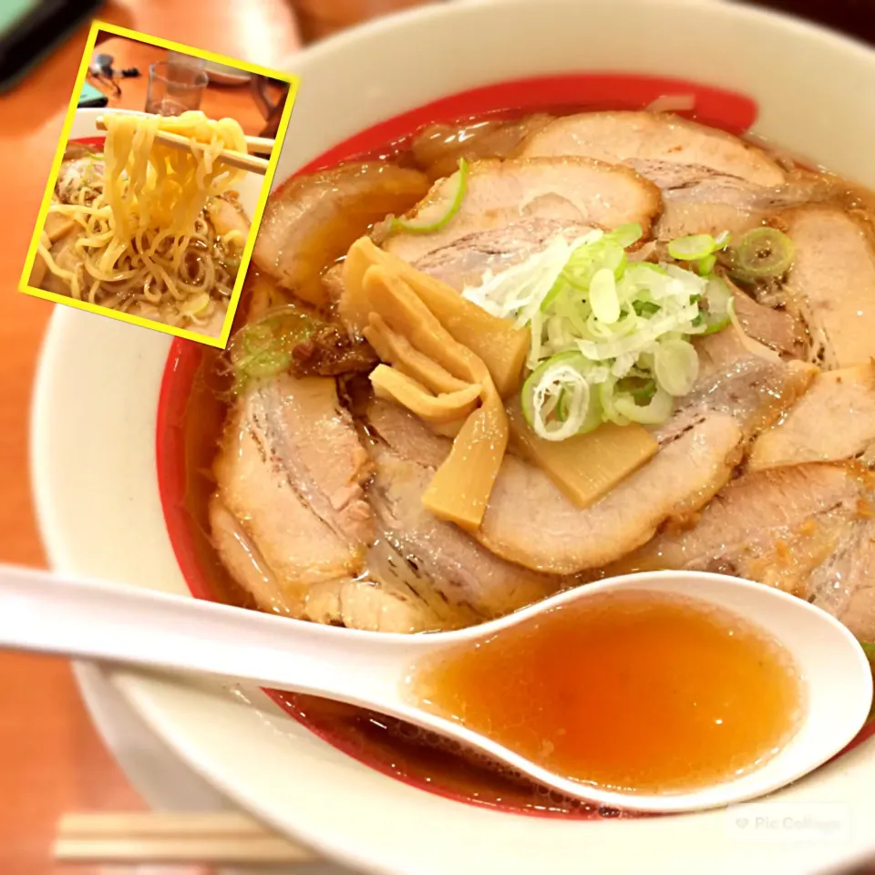 昨日の遅〜い夕食😓
豚バラチャーシュー麺😋@幸楽苑|しんやさん