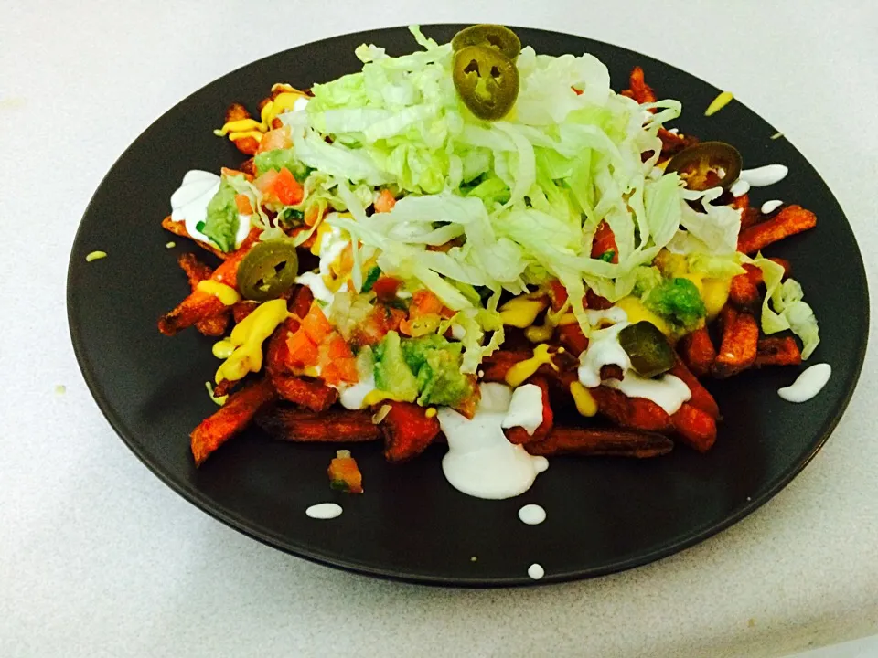 Snapdishの料理写真:Sweet Potato Nachos|Milka Papricaさん