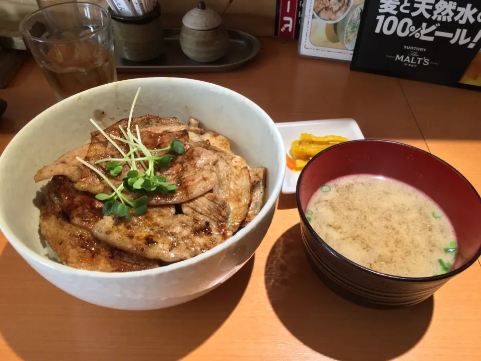 豚丼バラ並|PegaOさん