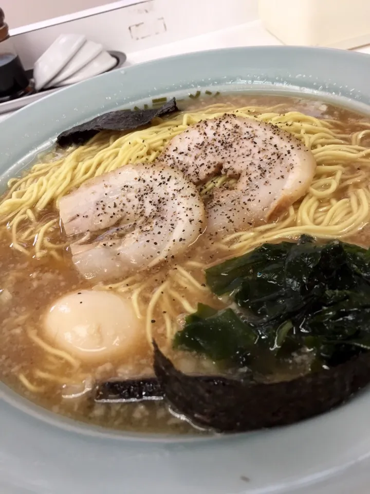 Snapdishの料理写真:✨味玉しょうゆラーメン✨|中さんさん