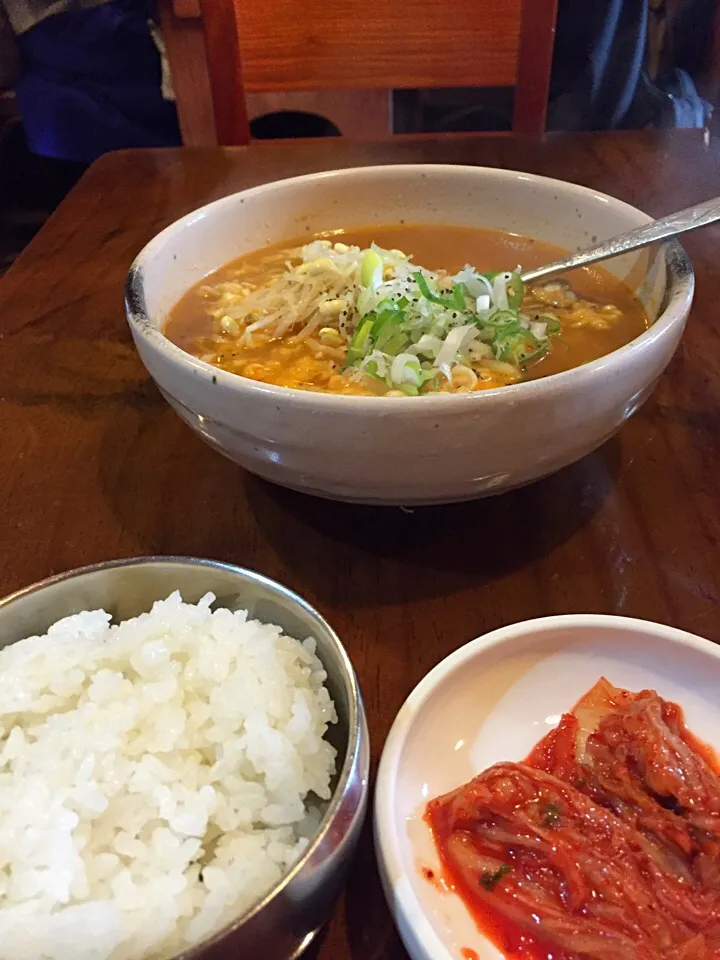 Snapdishの料理写真:海鮮ラーメン定食|山内博之さん