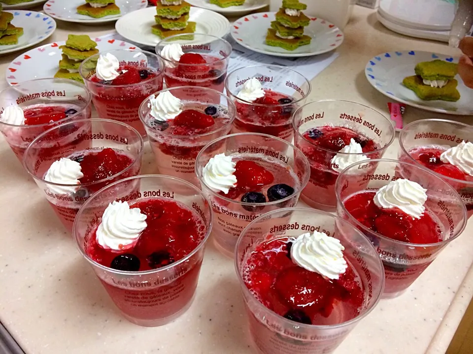 Snapdishの料理写真:Making sample champagne jelly with raspberry , blueberry and strawberry for upcoming Christmas party for the oldies in home for the aged care center ❤️❤️❤️give |Babyluv Cabrera Ocampoさん