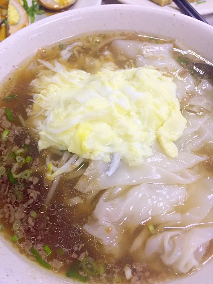 台湾にいます！ワンタン麺|Namiさん