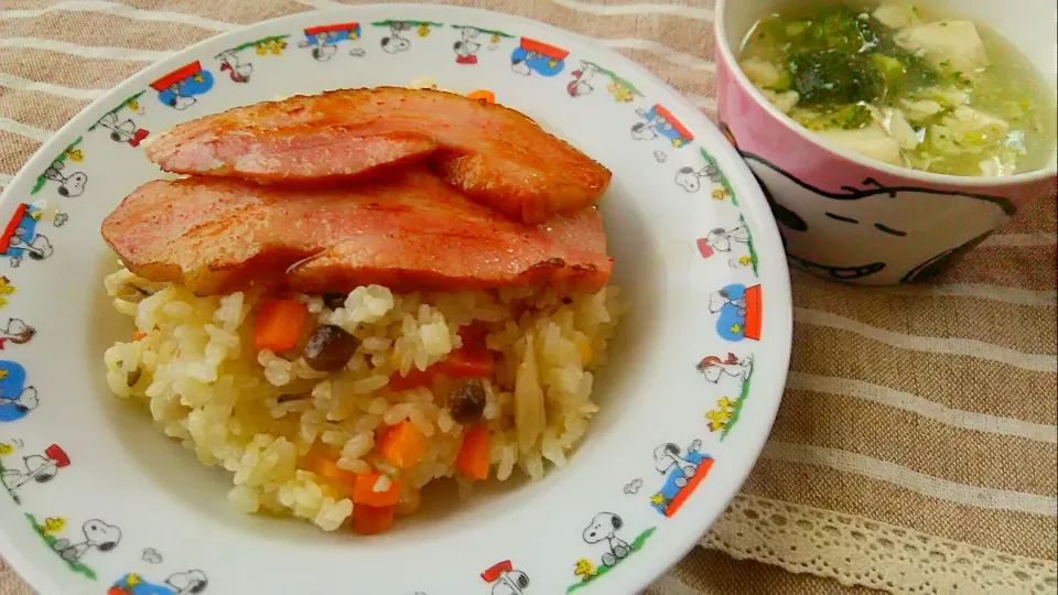 家にあるもので😜💦お昼御飯🍴
ダシダを使って♪|ひとみんΨ(*´∀｀)Ψさん