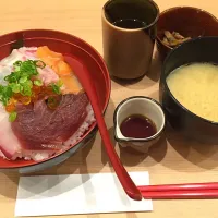 海鮮丼|ぽちんさん