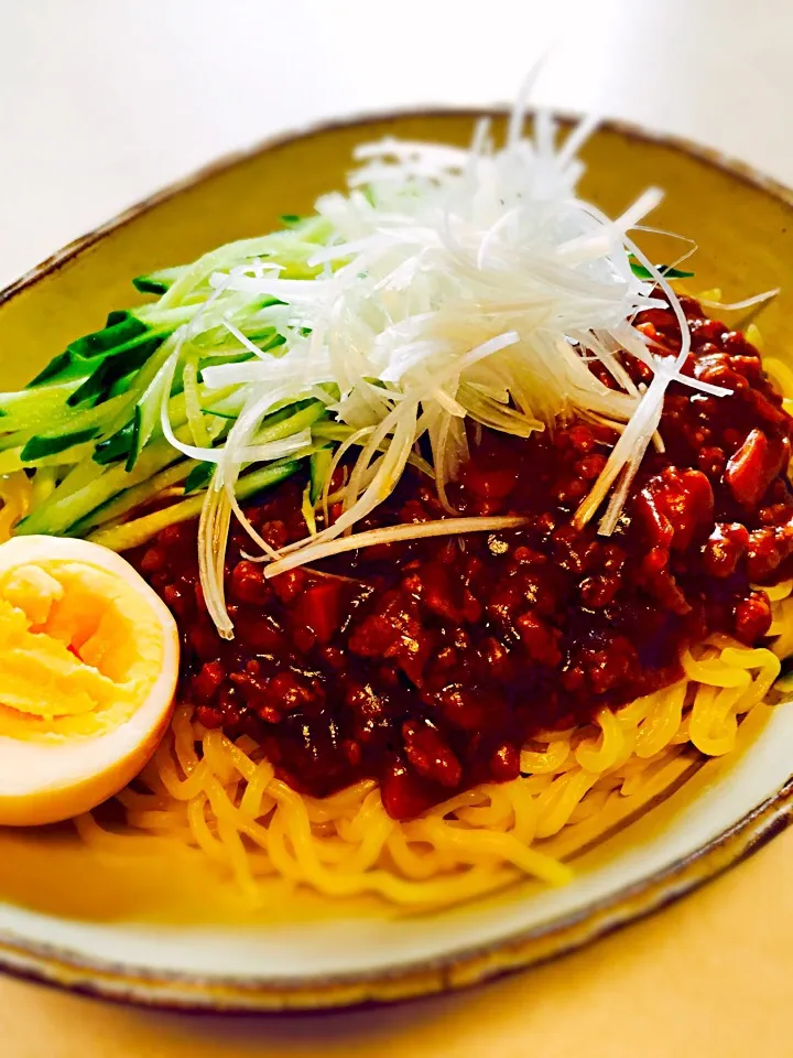 Snapdishの料理写真:ジャージャー麺🌸|やっちさん