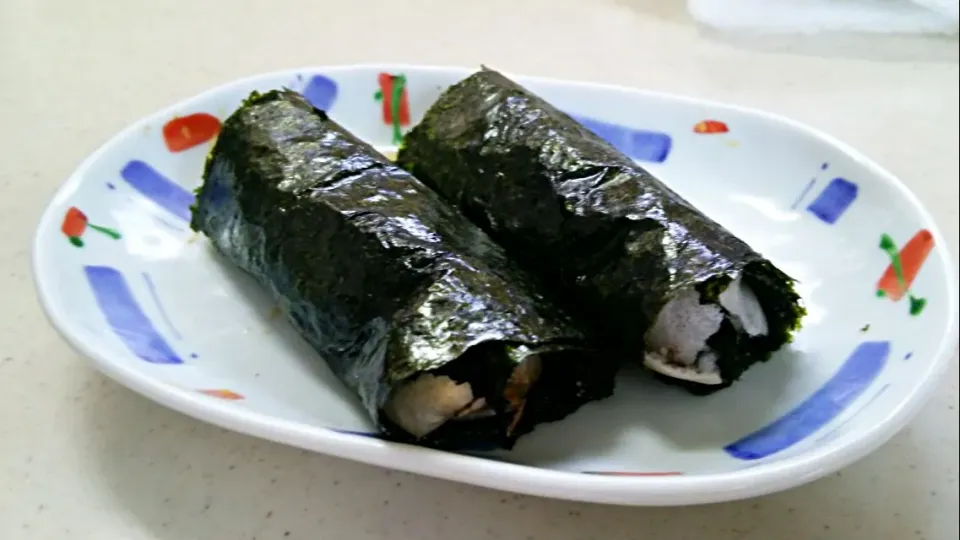 つきたてお餅の焼き海苔巻き♪|takaponさん