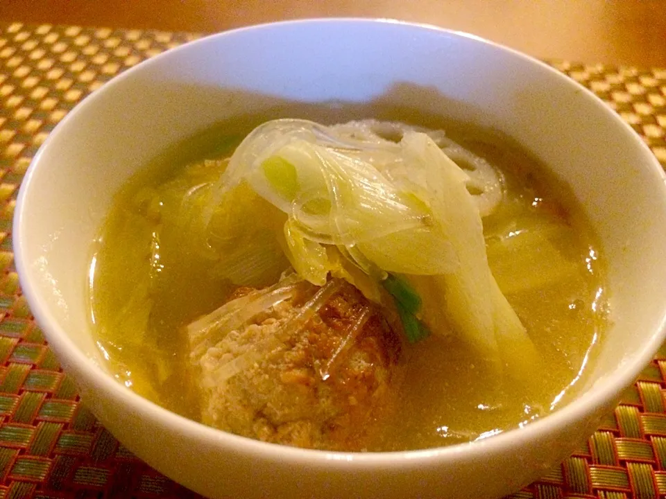 Chinese cabbage soup of vermicelli &meat balls♨️清湯肉丸･肉団子と春雨の白菜ｽｰﾌﾟ|🌈Ami🍻さん