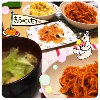 Snapdishの料理写真:ナポリタン＆キャベツスープ＆ポテトサラダ|midoricoさん