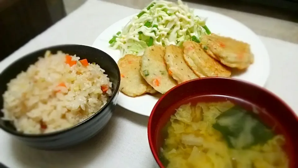 Snapdishの料理写真:野菜ﾀｯﾌﾟﾘ大根餅～
の晩ごはん✨|kaz(*･ω･)さん