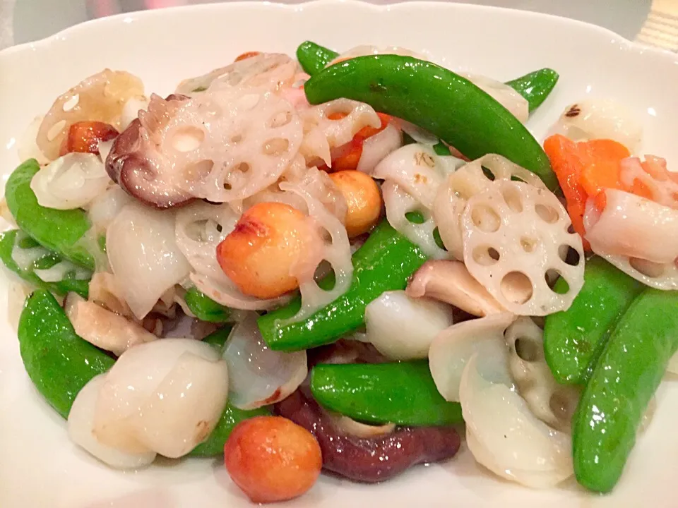 Lotus root with macadamia nuts|sgさん