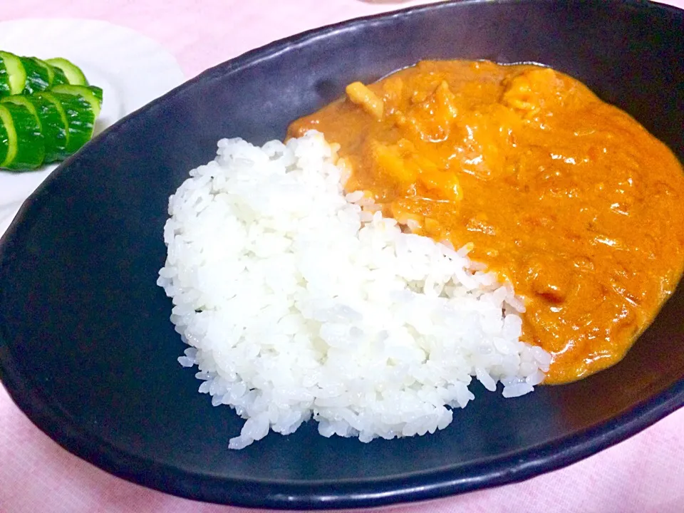 超簡単！ヘルシーなバターチキンカレー（漬け込み不要）【鍋ひとつで】|ナタママさん