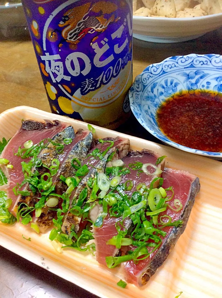 Snapdishの料理写真:炭焼カツオたたき刺身💖🍺|Norio Fukudaさん