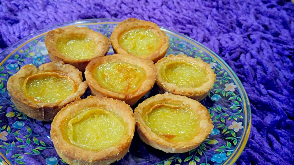 Snapdishの料理写真:Hong Kong Egg Tarts ✨|Alifia Tiffani Putriさん