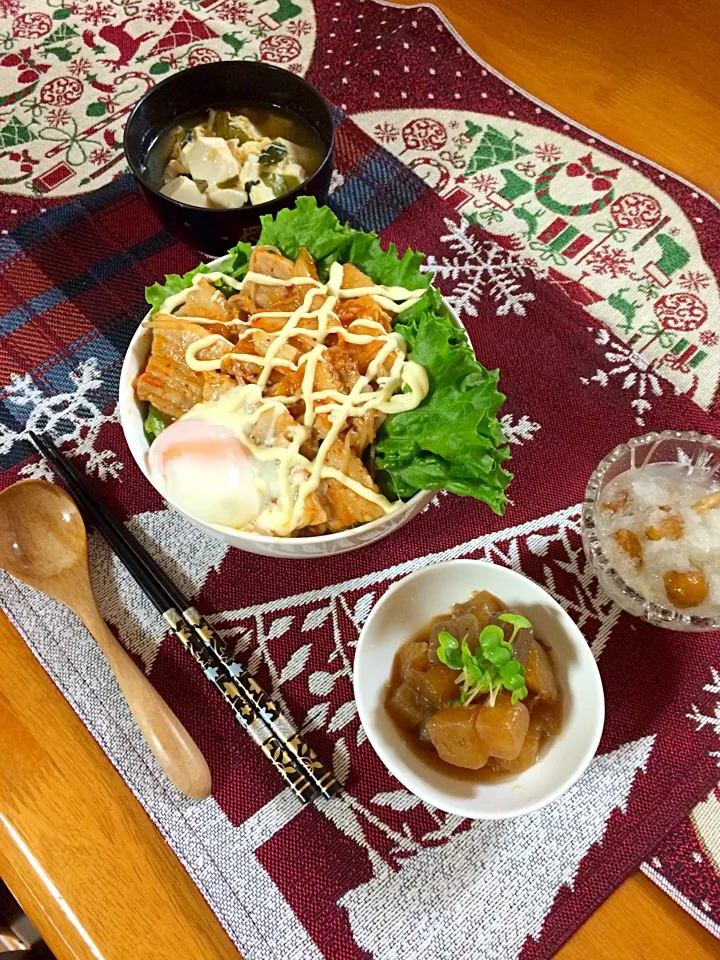 Snapdishの料理写真:豚キムチ丼|岡 千鶴さん