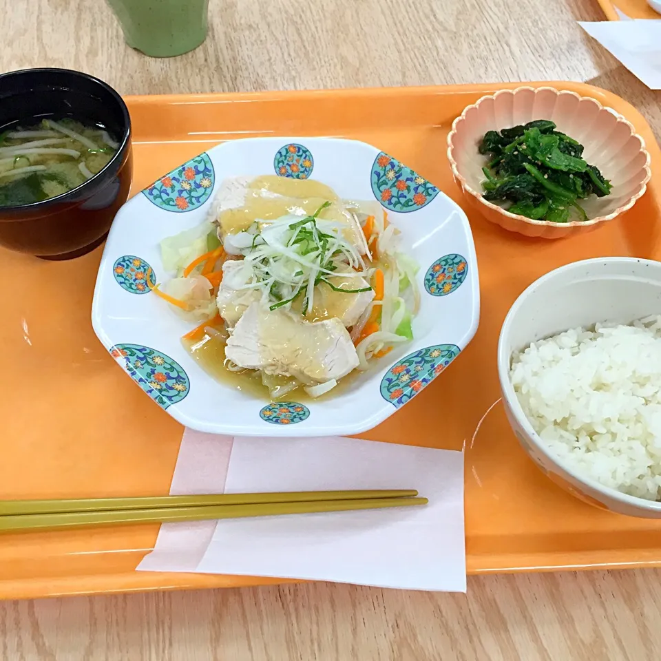 ヘルシーランチ🍴|すかラインさん