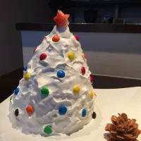 クリスマスツリーケーキと食べられるまつぼっくり☆彡|KUMIKOさん