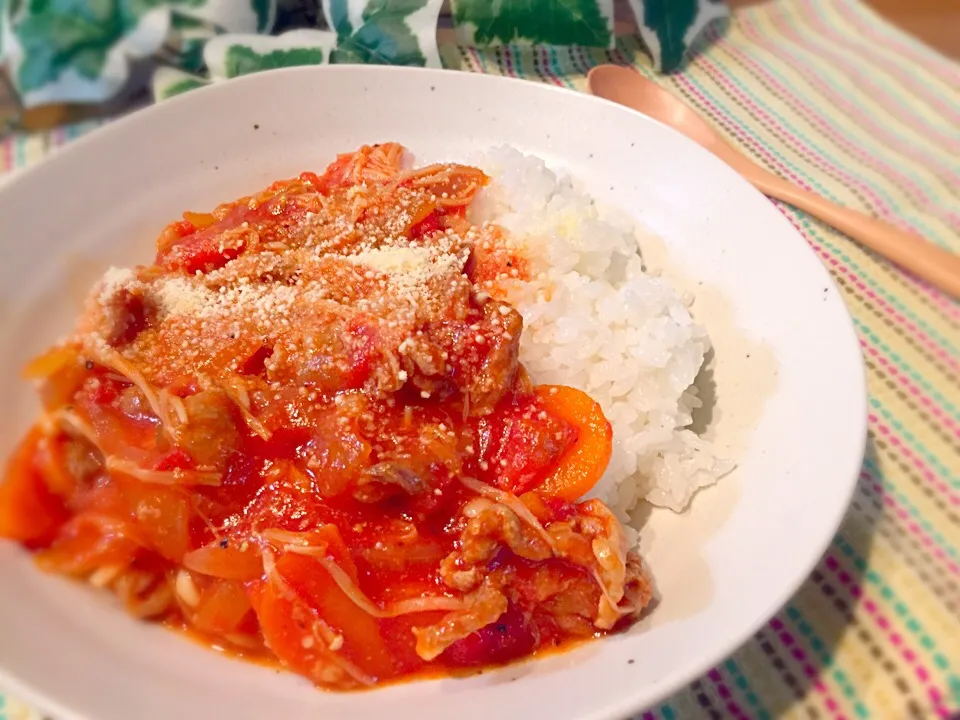 リピリピ♡チョッパーちゃんの料理 トン( 豚)トマ煮ライス🐷＆🍅Σ(￣。￣ﾉ)ﾉ💦😙😙|あゆさん