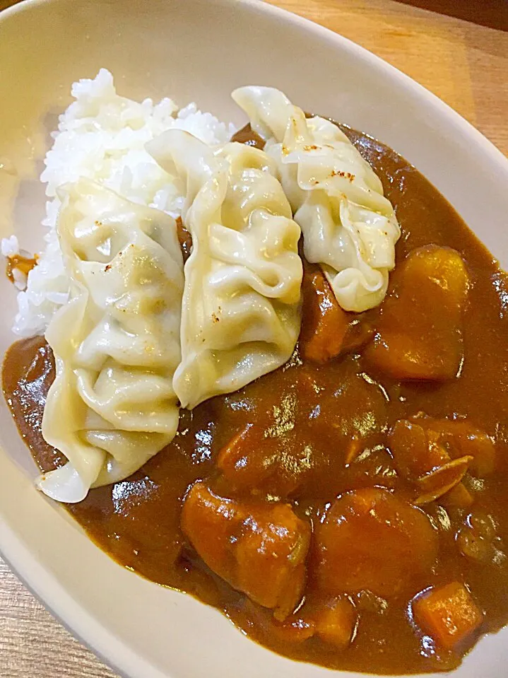 餃子カレー^_^|ちゃんちゃんさん