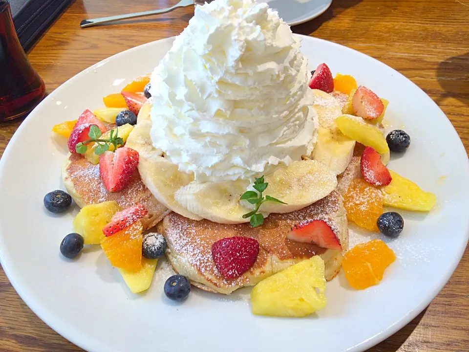 Pancake with Tropical Fruits|Food Gardenさん