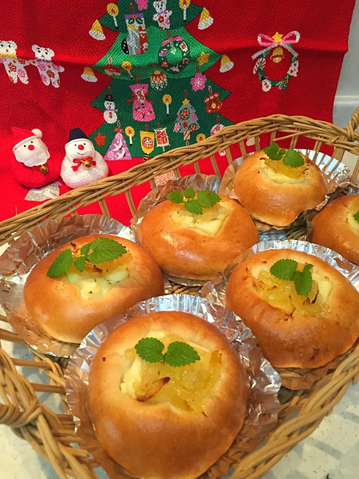 クリームチーズ🍞と自家製柚子ジャム🍊|ようこさん