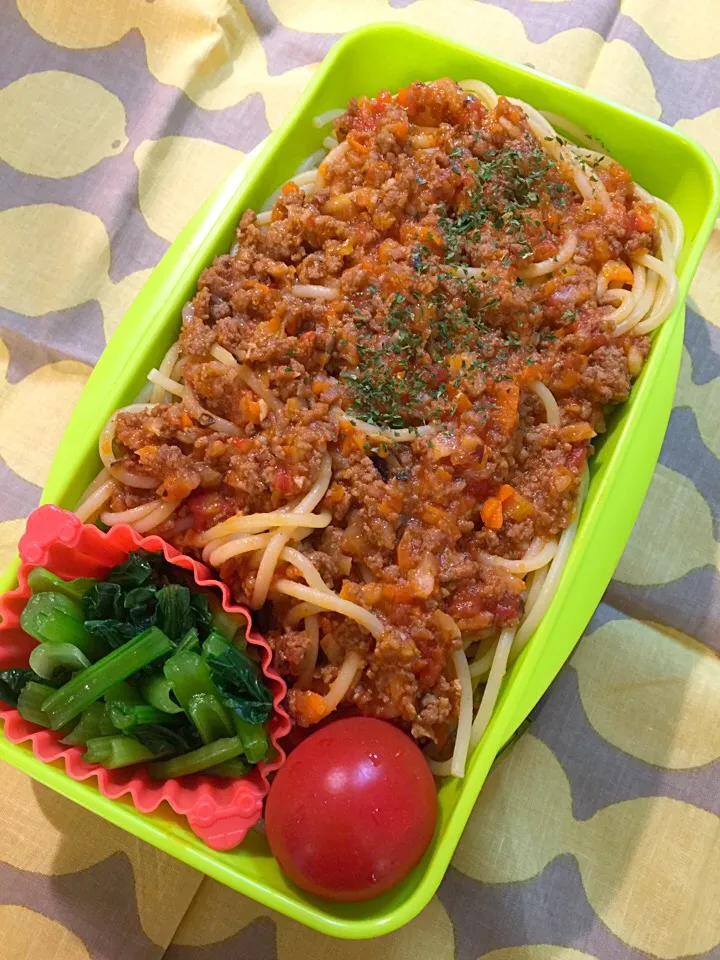 Snapdishの料理写真:2015.12.17 中３男子ミートソース🍝弁当😋|mari-pさん