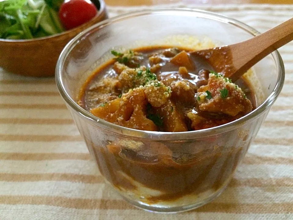 おりぃさんの料理 ポテトのミルク煮で真似っこポテトクリームのカレーかけ🎵|みきおさん