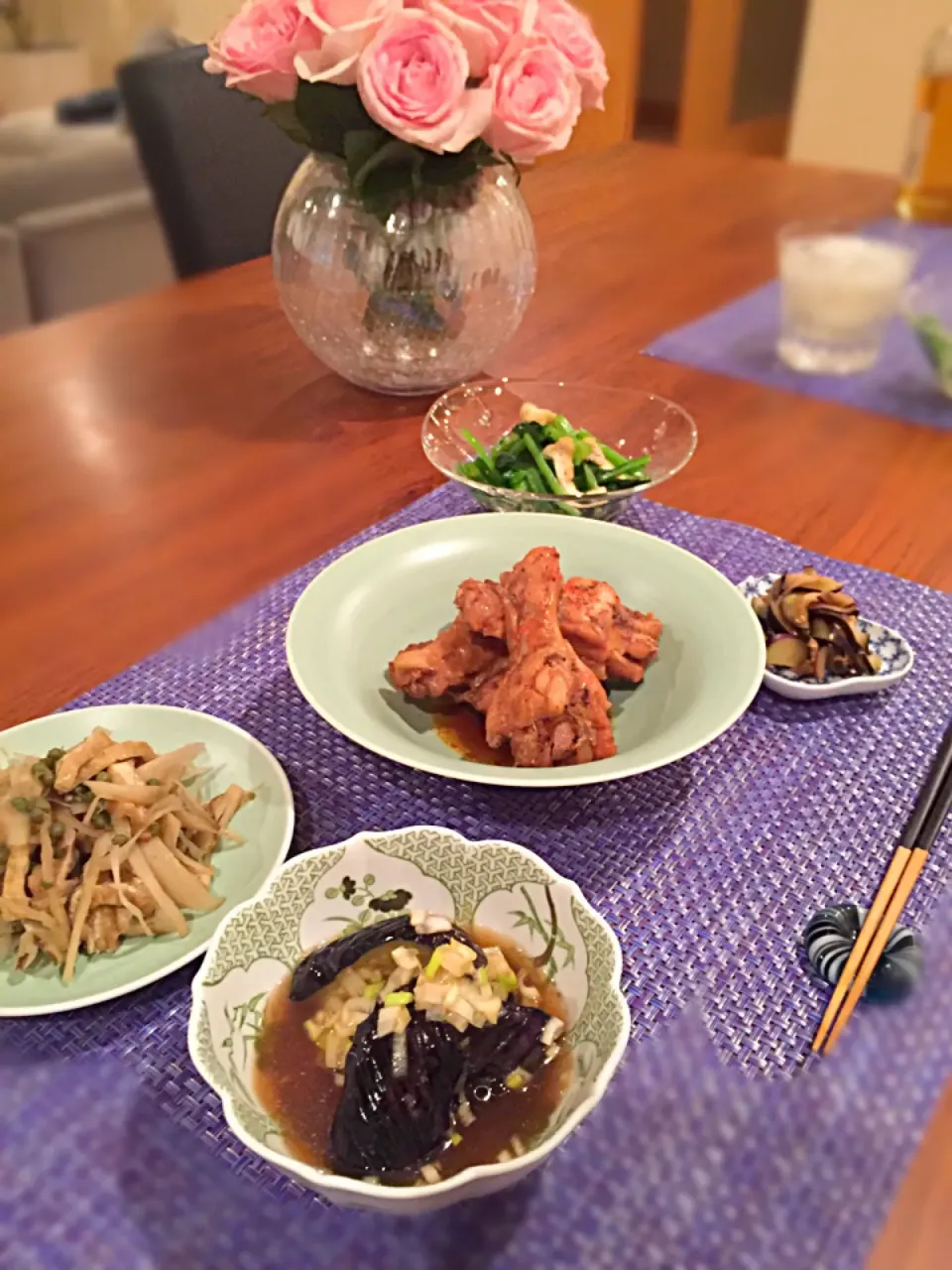 鳥手羽のスパイシー煮、なすの煮浸し、ごぼうの実山椒煮、小松菜のおひたし、なすのからし漬け|ゆり0707さん