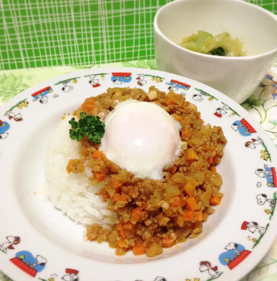 野菜たっぷりのキーマカレー・キャベツと小松菜のオリーブオイル蒸し煮|美也子さん