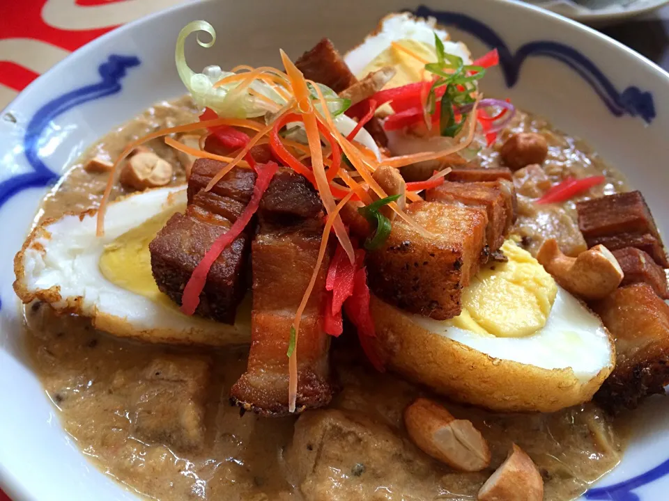 Egg in 'curry' sauce @ House|Ong Sor Fernさん