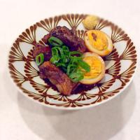 豚ナンコツの煮物