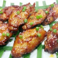 Chicken wings with red sauce|kanokpornさん