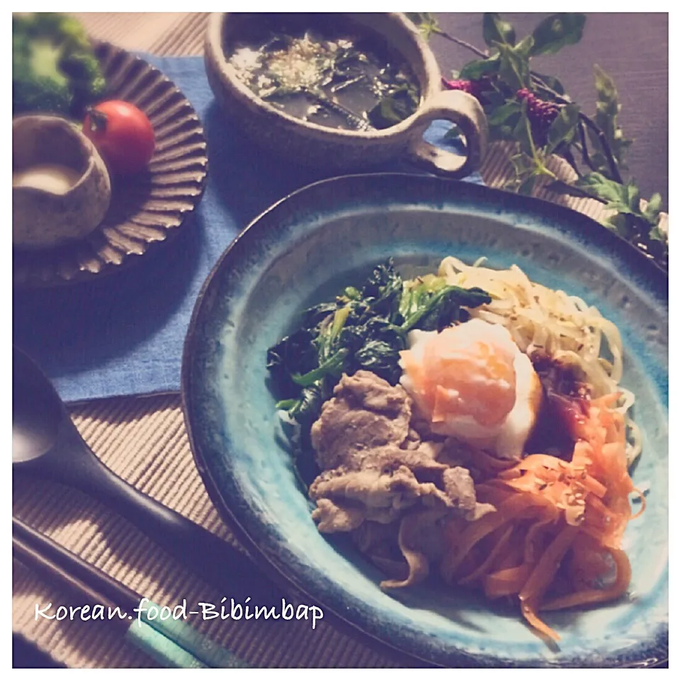 ビビンバ✨ Bibimbap✨で夜食
高校生ご飯🍚|Naoさん