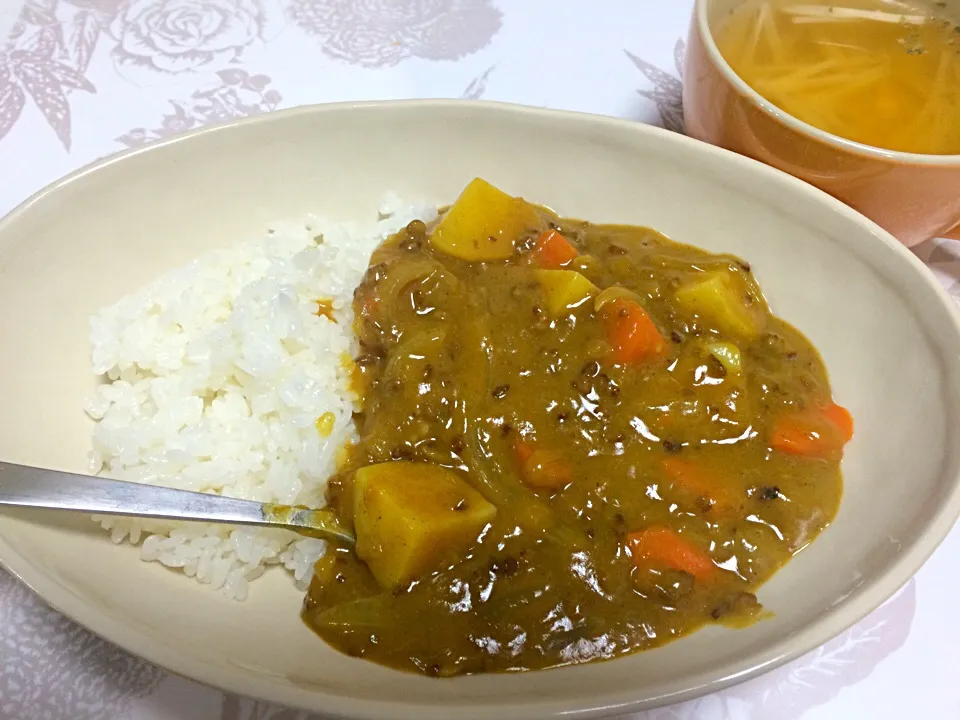 カレー粉で作るカレーライス|minamiさん